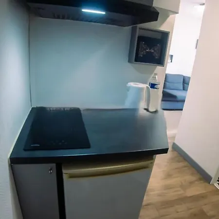 Apartment Studio Sympathique A Louer